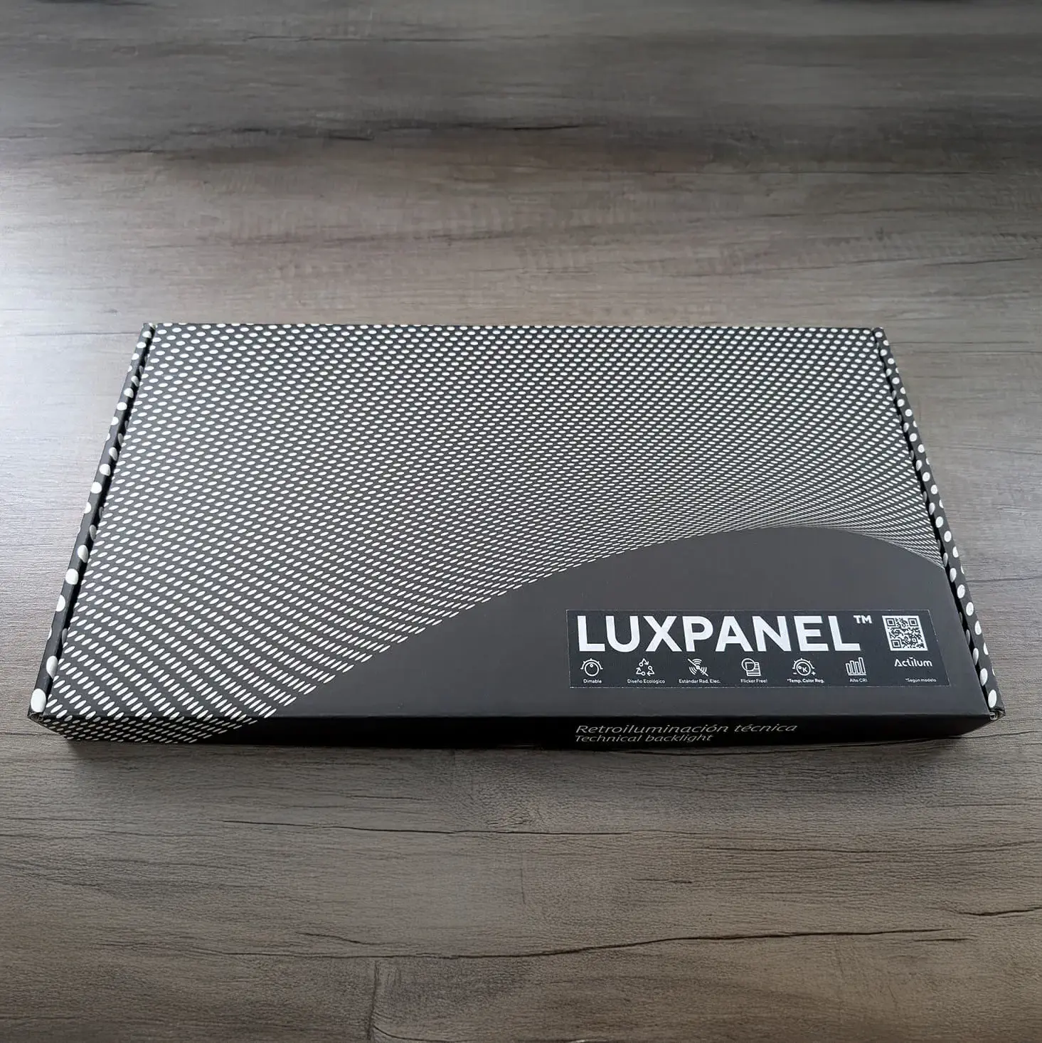muestra-luxpanel-cerrado